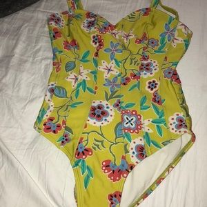 One piece bathing suit